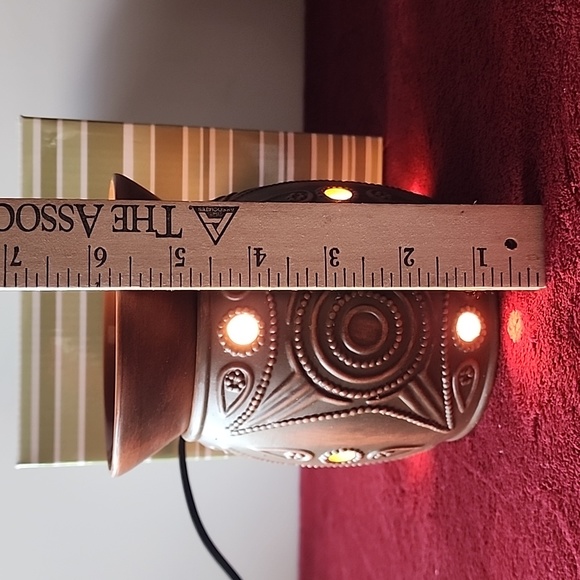 Deluxe Scentsy Warmer Pressed  Penny. - Picture 10 of 11